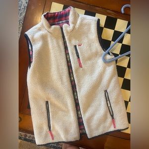 Reversible vest vineyard vines